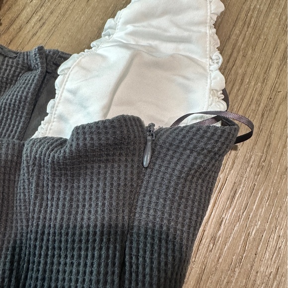 NWT! Outcast Emmarose Mini Dress Charcoal Size Small - Picture 9 of 11